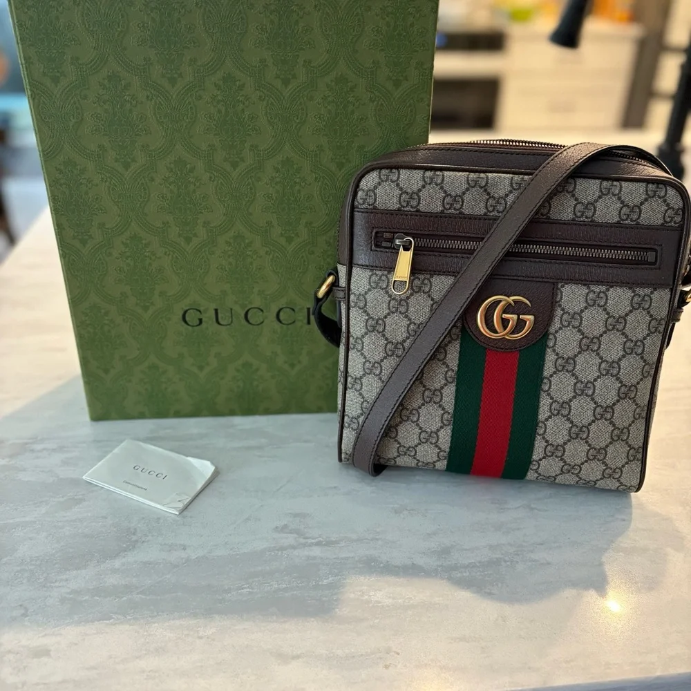 Gucci crossbody - Picture 2 of 12